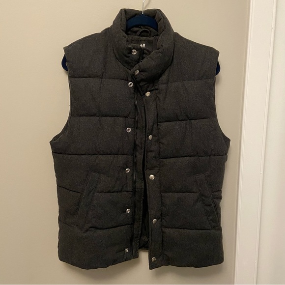 Dark Gray H&M Vest - Picture 1 of 2